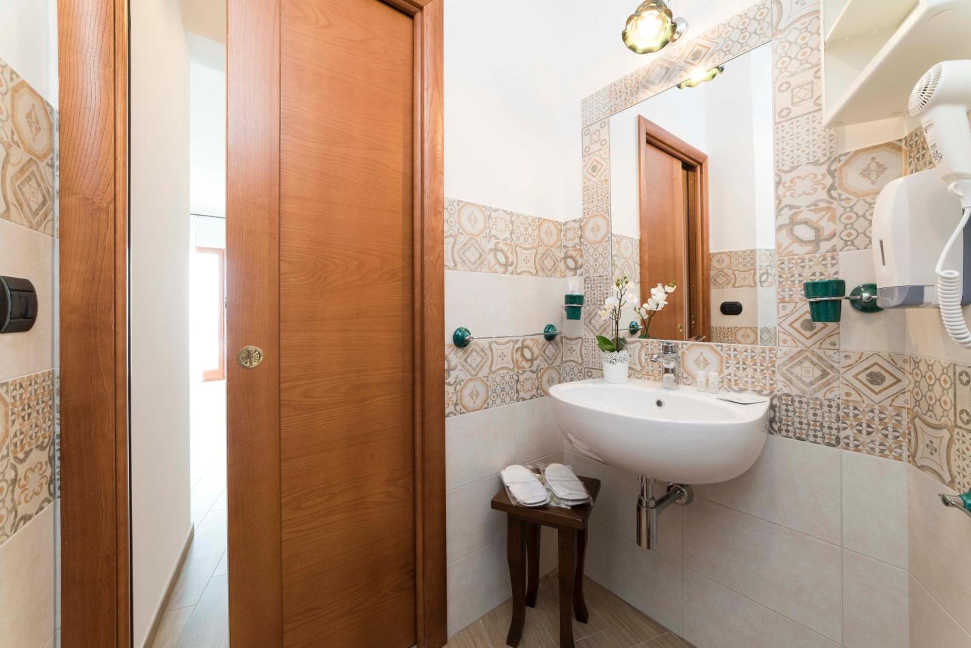 B&B Palazzo Pinto 2 Vietri Luaran gambar